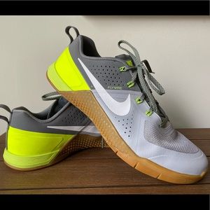 Nike METCON 1s | CrossFit Shoe | Neverworn